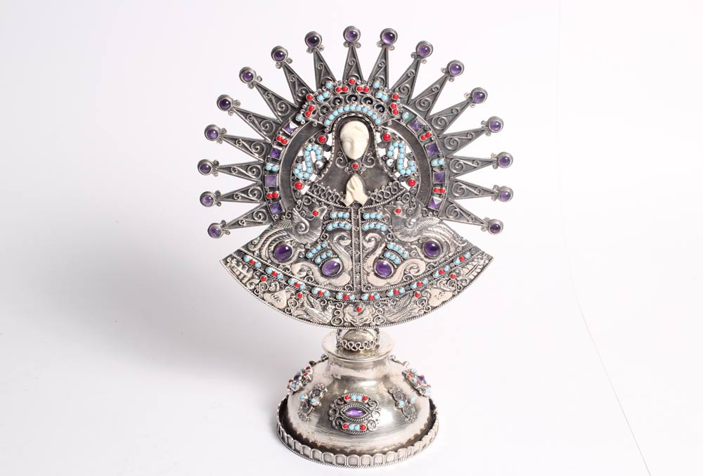 Virgen Tehuana en Plata.